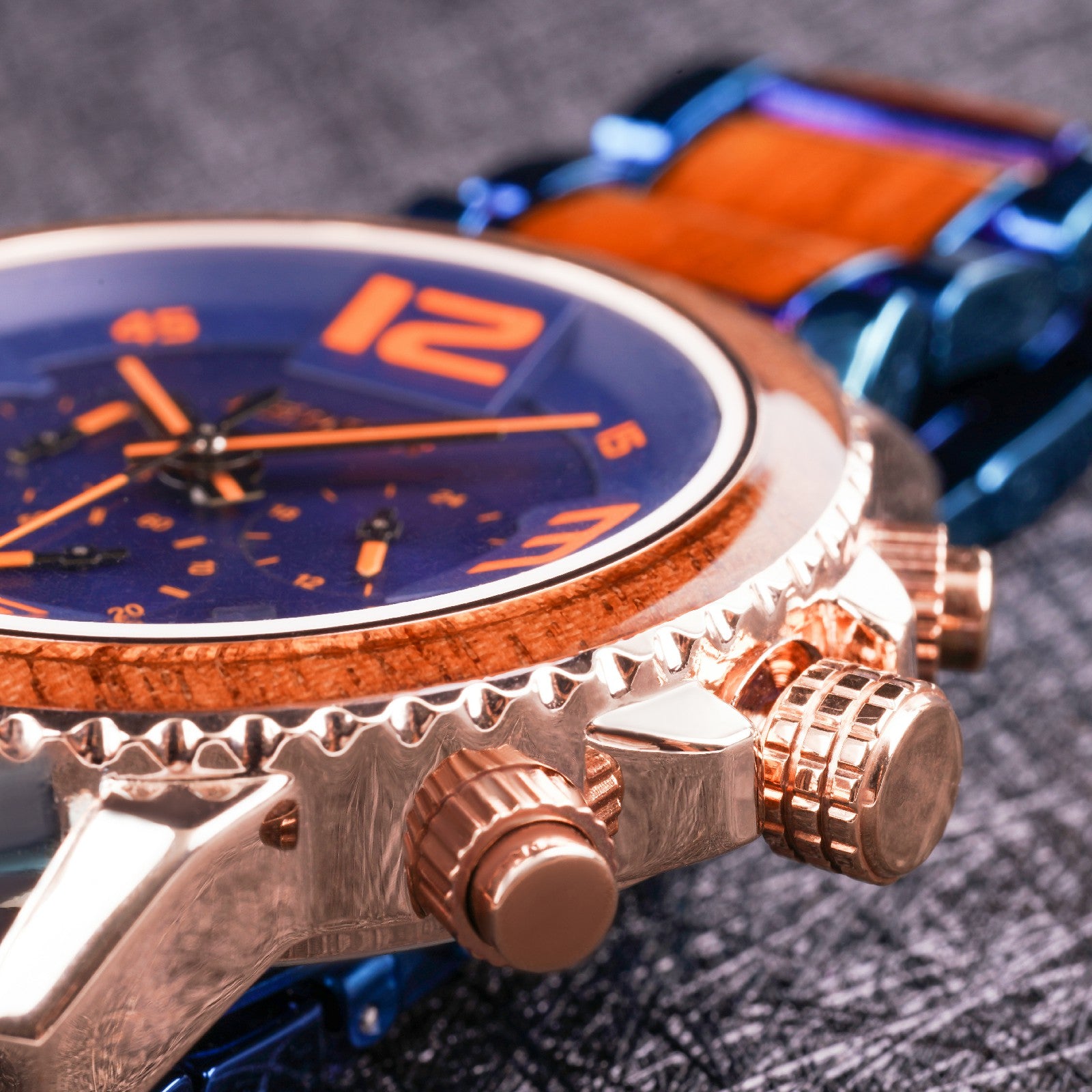 Victus hybrid-Walnut sunshine gold